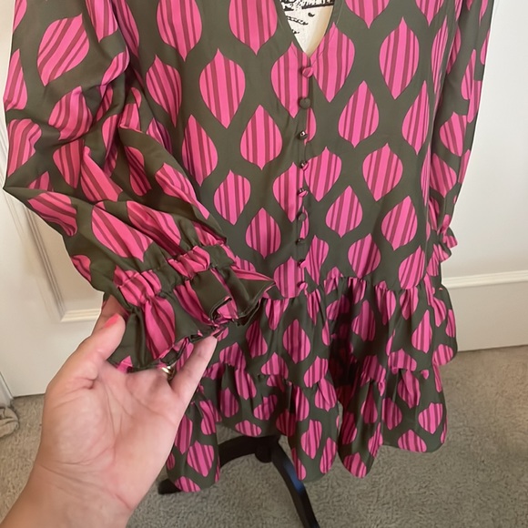 J. Marie Napa button front tiered mini dress - Picture 2 of 6